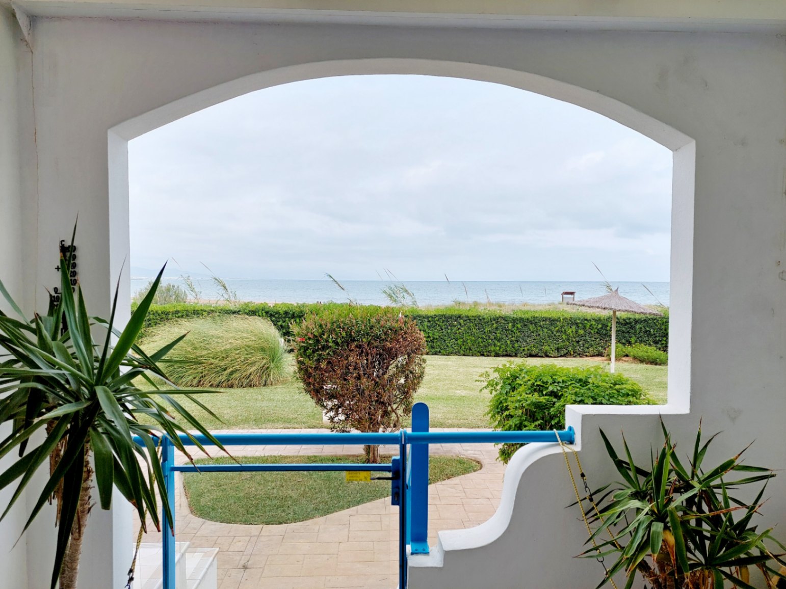Apartamento frontal al mar en venta Dénia - Urb. La Alberca