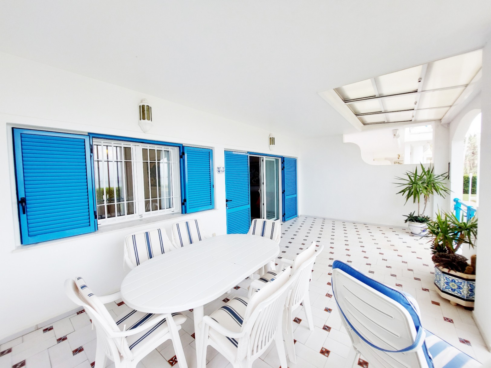Apartamento frontal al mar en venta Dénia - Urb. La Alberca