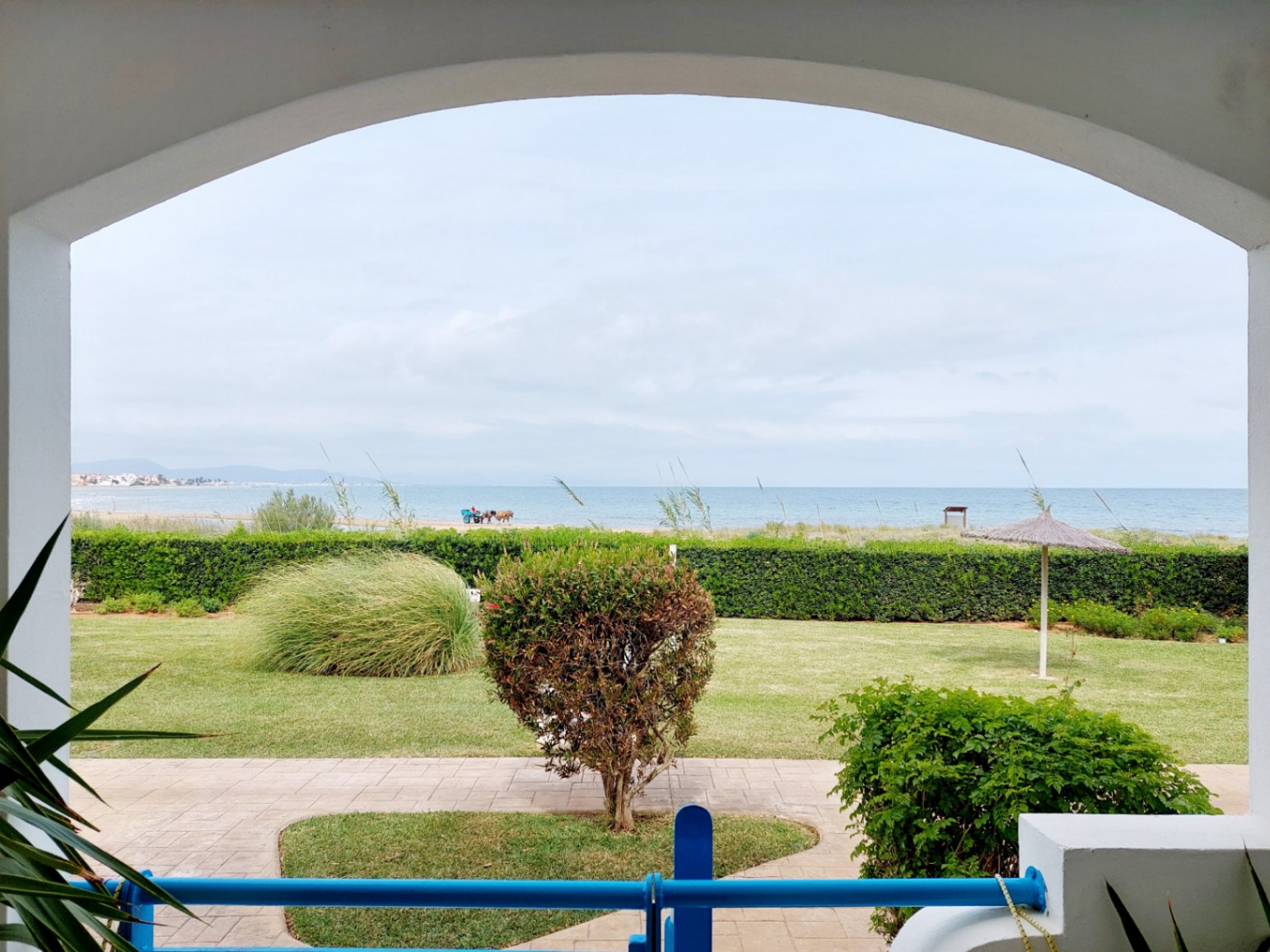 Apartamento frontal al mar en venta Dénia - Urb. La Alberca