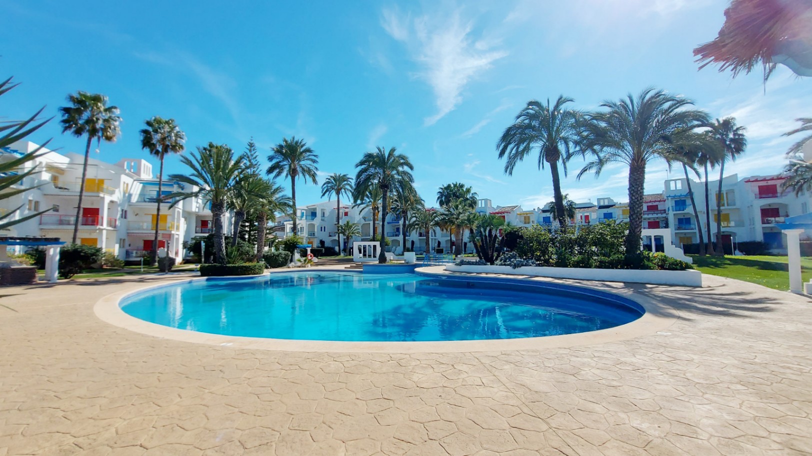 Apartamento frontal al mar en venta Dénia - Urb. La Alberca