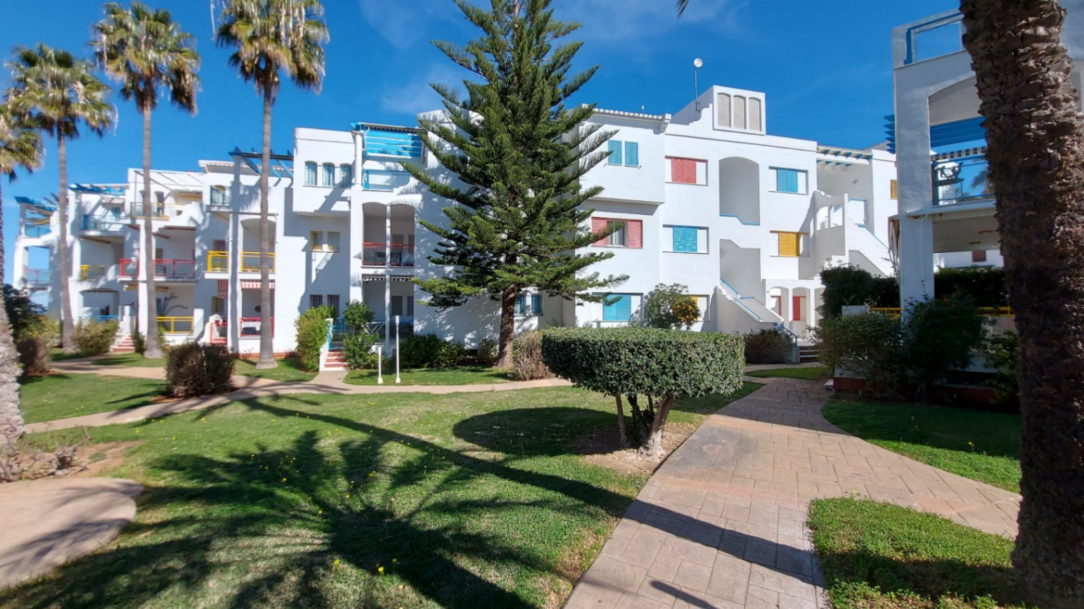 Apartamento frontal al mar en venta Dénia - Urb. La Alberca