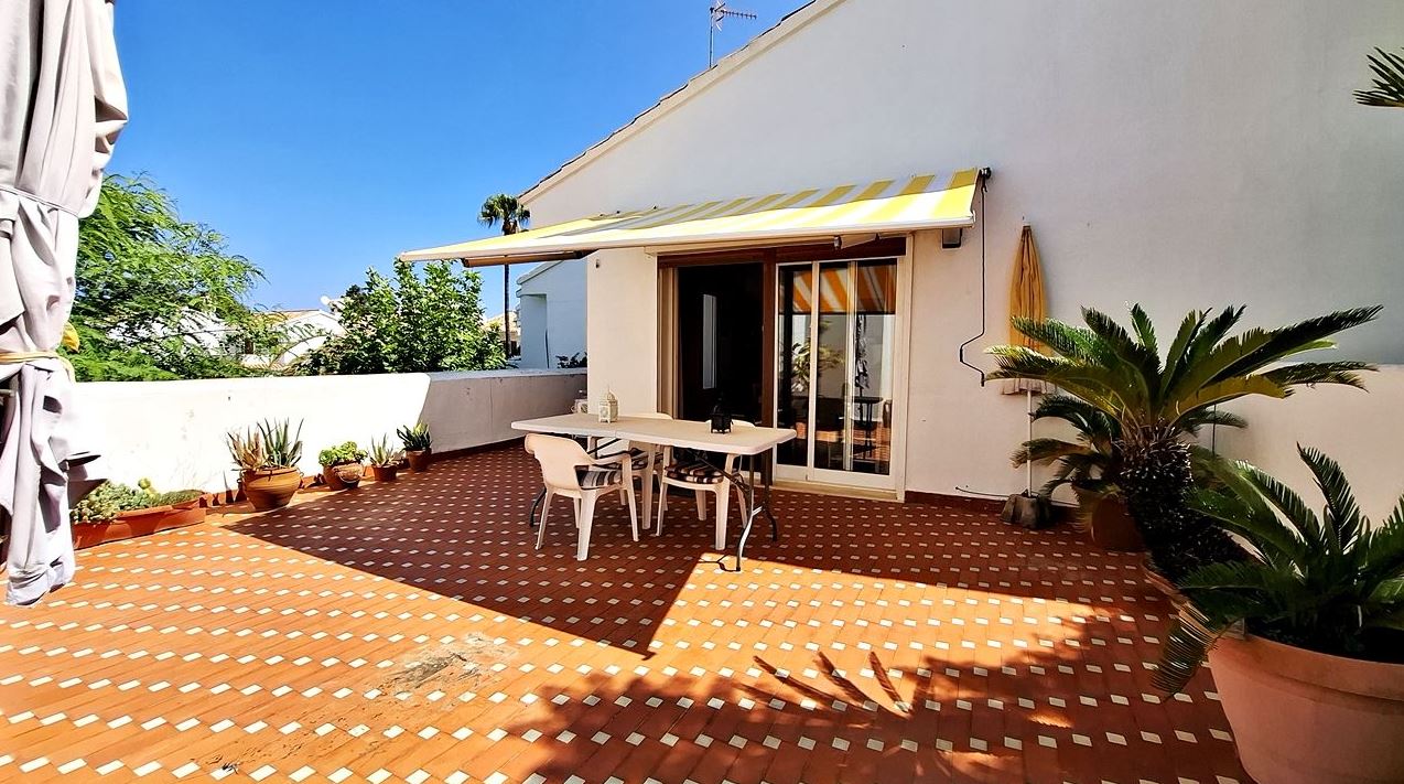 AP2581M - Apartamento con garaje privado en venta Dénia - Urb. L´Escala