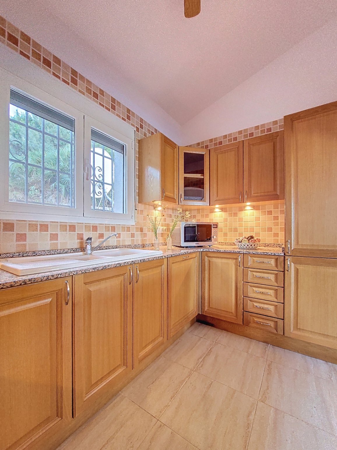 Villa with sea views and private pool for sale in Monte Pego