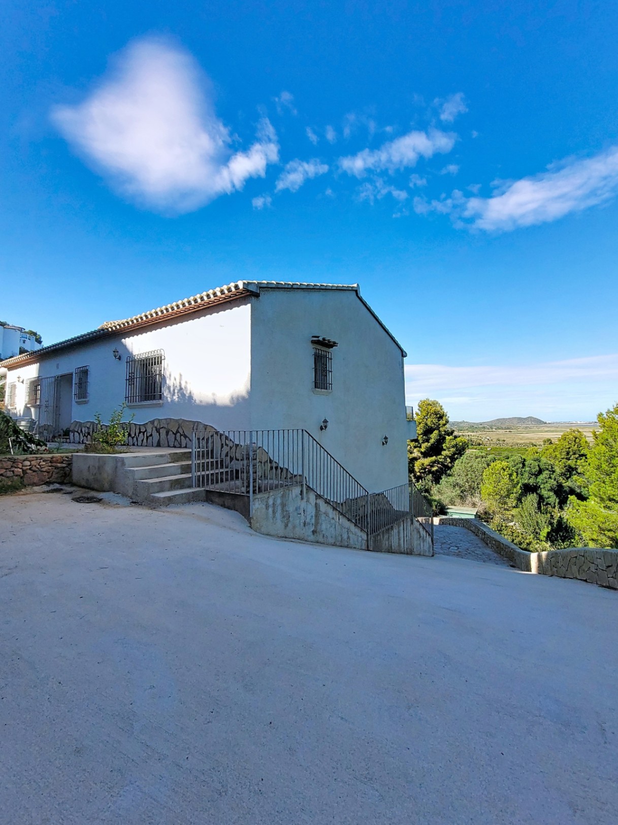 Villa with sea views and private pool for sale in Monte Pego