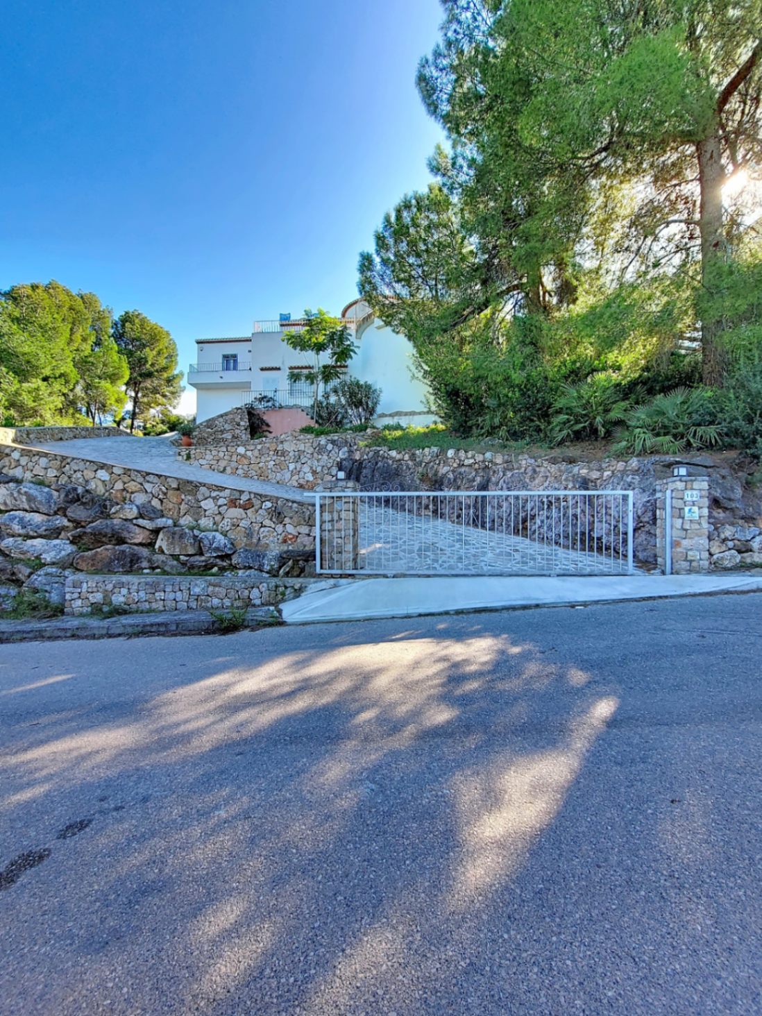 Villa with sea views and private pool for sale in Monte Pego