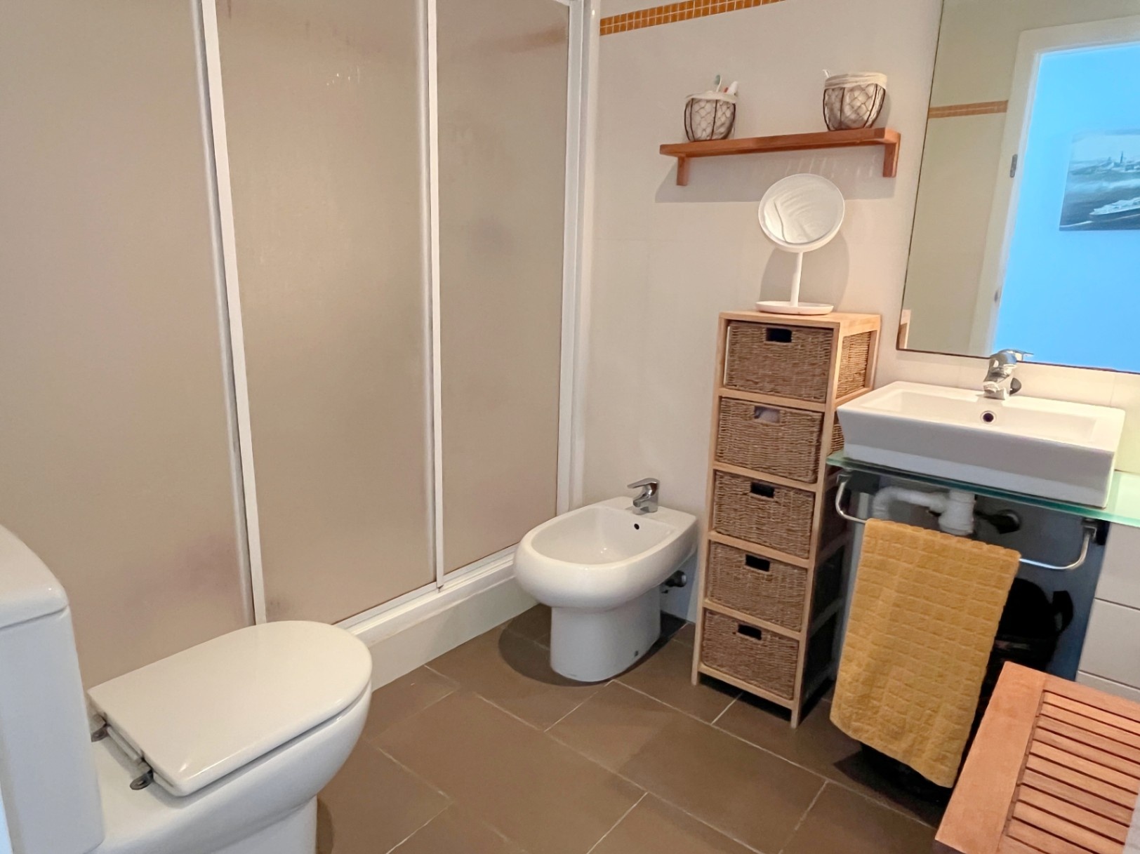 Apartamento en primera línea de playa en Dénia con vistas frontales al mar – Urb. Jardines de Dénia VII