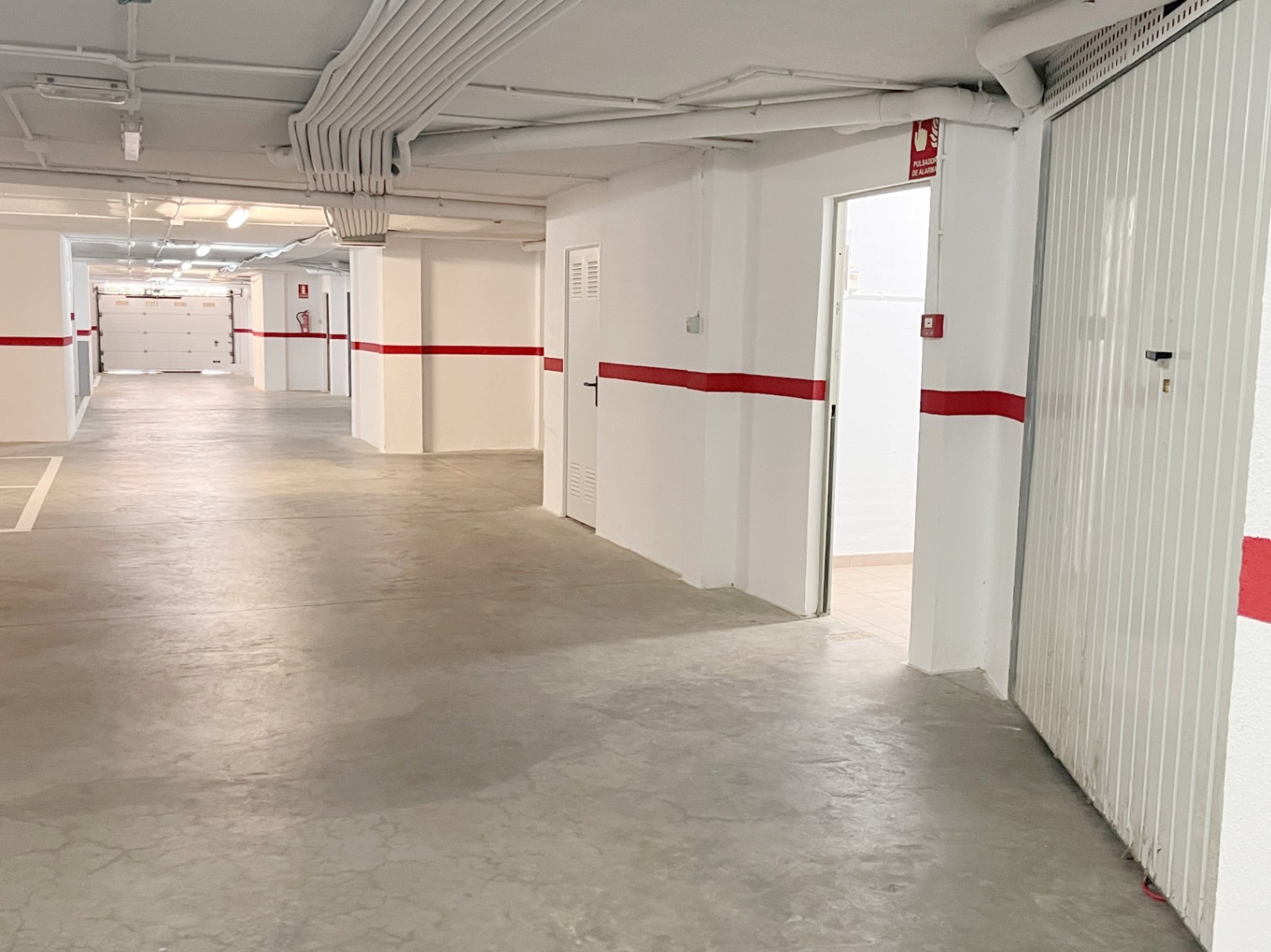 Apartamento en primera línea de playa en Dénia con vistas frontales al mar – Urb. Jardines de Dénia VII