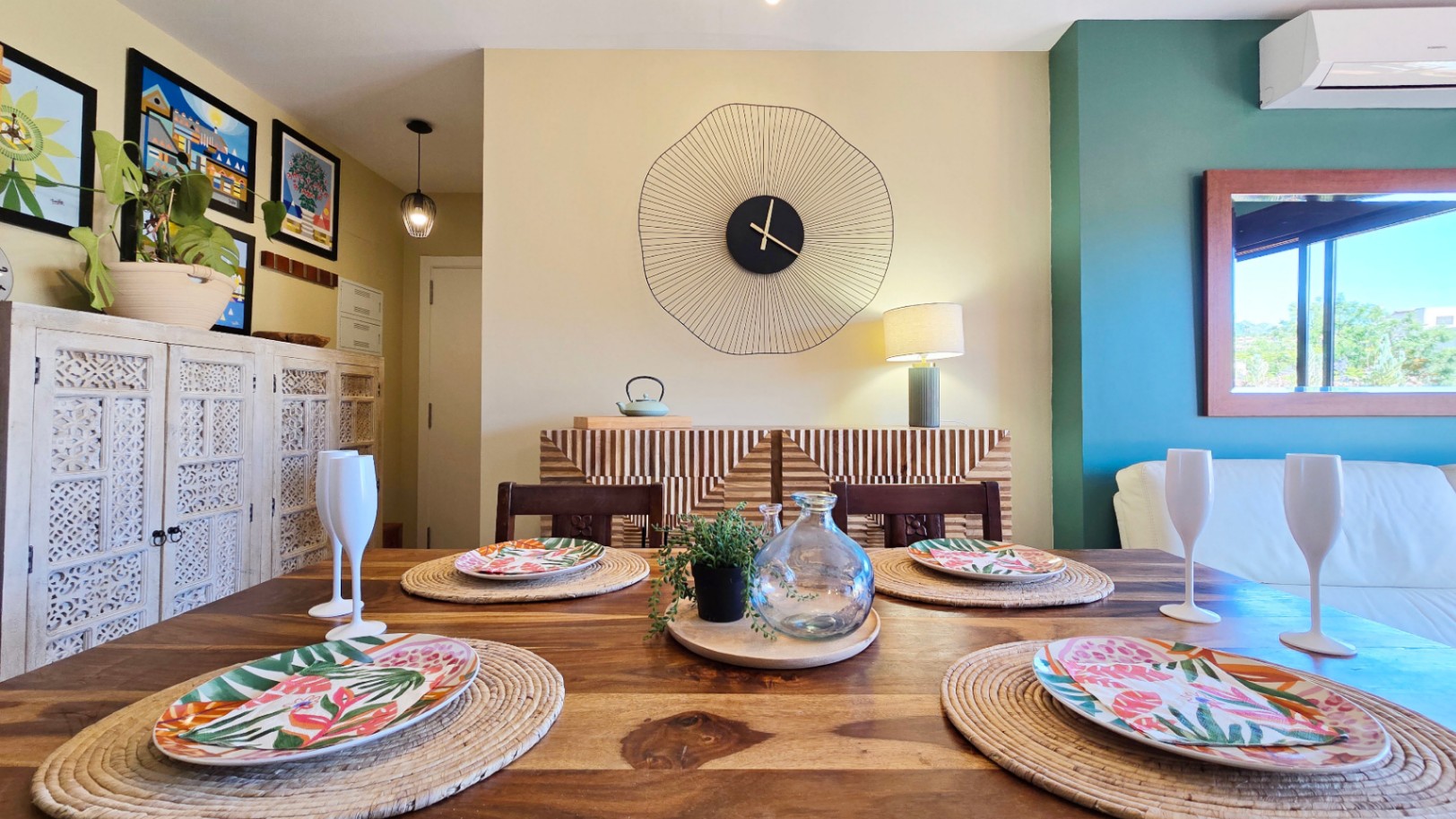 Ático en venta en Beniarbeig con terrazas privadas, vistas abiertas y garaje