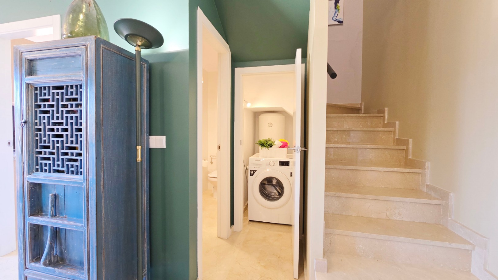 Ático en venta en Beniarbeig con terrazas privadas, vistas abiertas y garaje