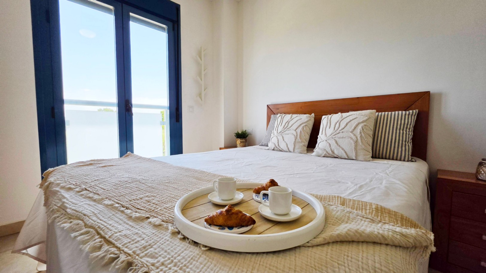 Apartamento con vistas frontales al mar en venta Dénia - Urb. Las Olas