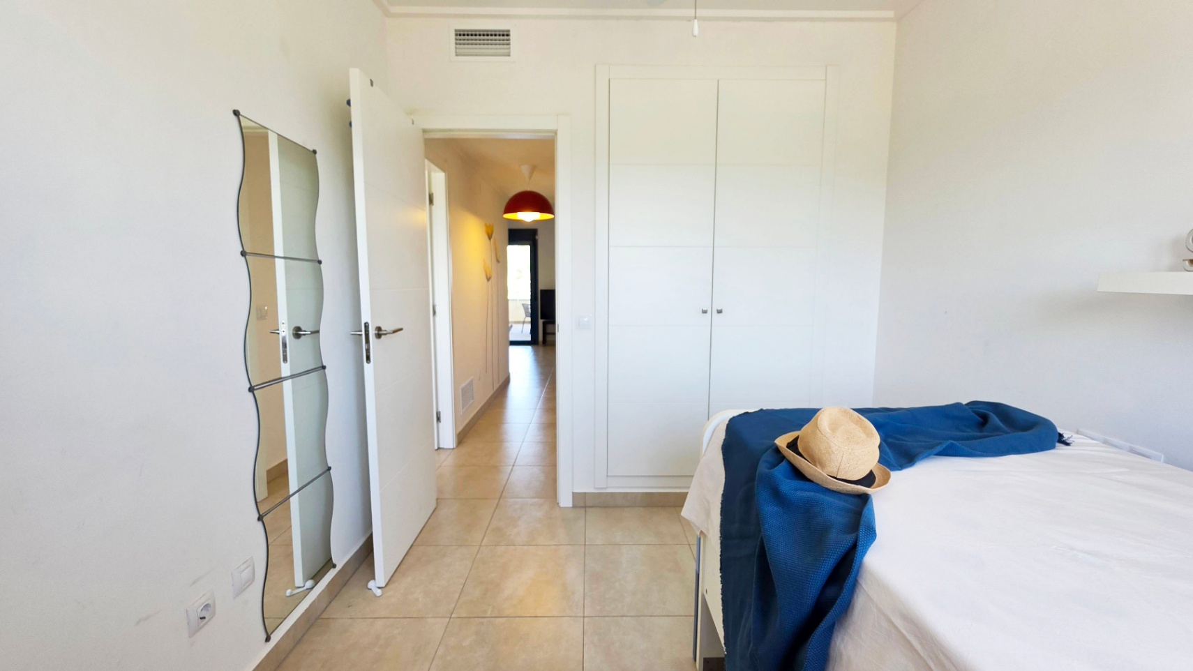 Apartamento con vistas frontales al mar en venta Dénia - Urb. Las Olas