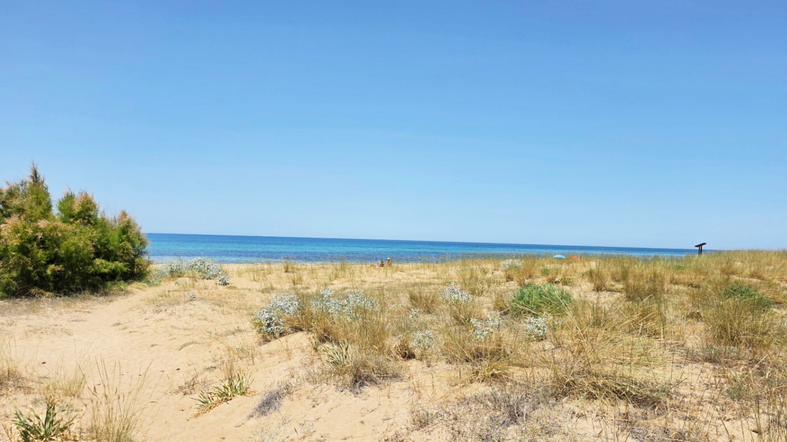 Apartamento con vistas frontales al mar en venta Dénia - Urb. Las Olas