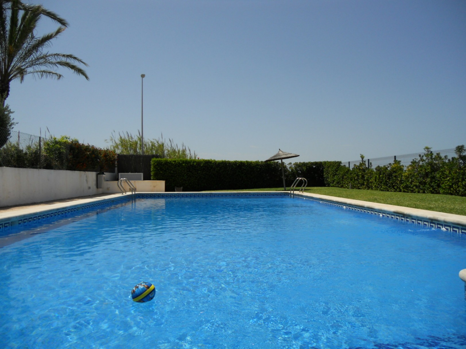 Apartamento en venta primera línea en Dénia - Urb. Meridiano Cero 
