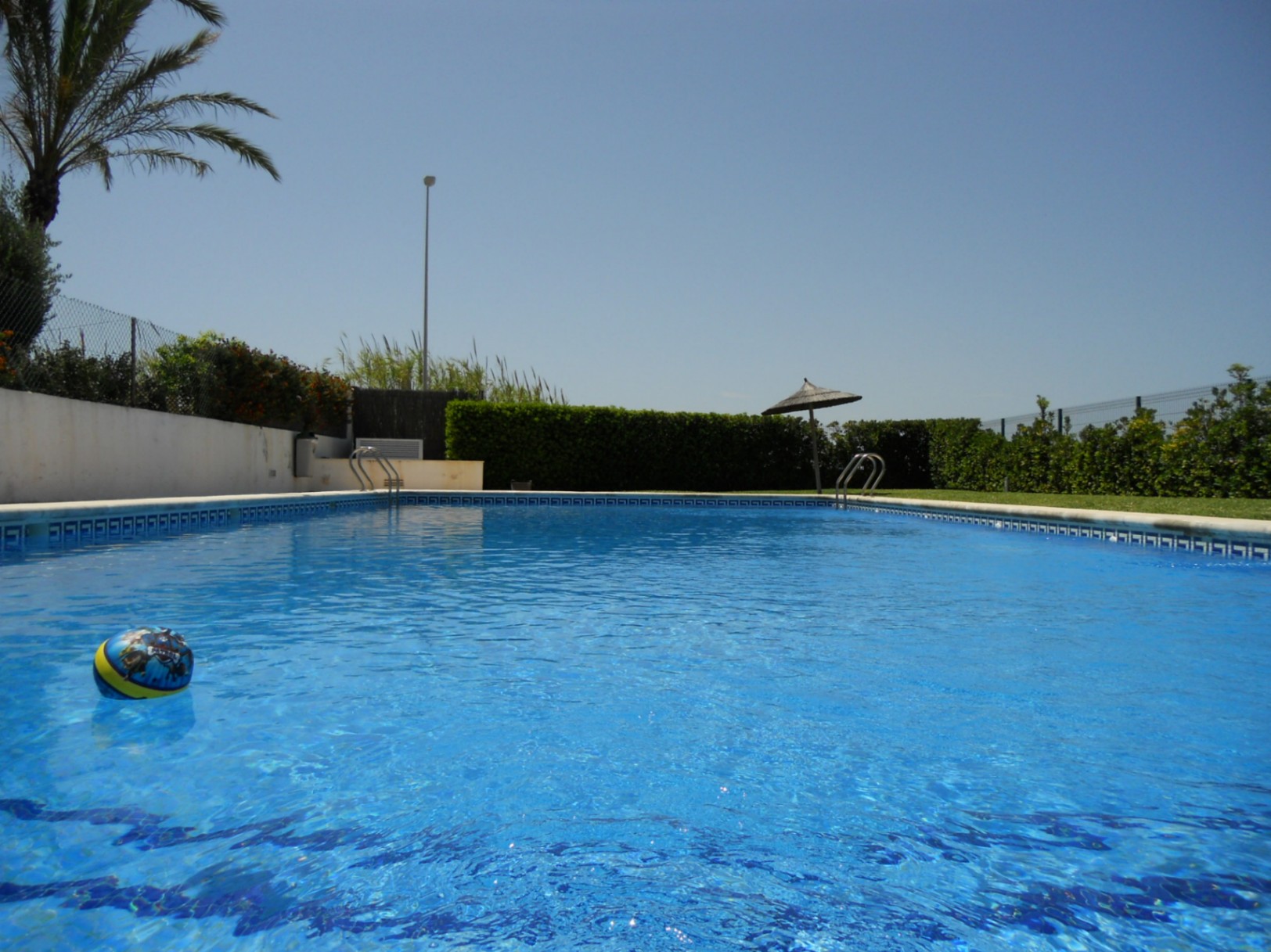 Apartamento en venta primera línea en Dénia - Urb. Meridiano Cero 