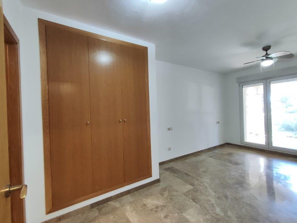 Apartamento en venta primera línea en Dénia - Urb. Meridiano Cero 