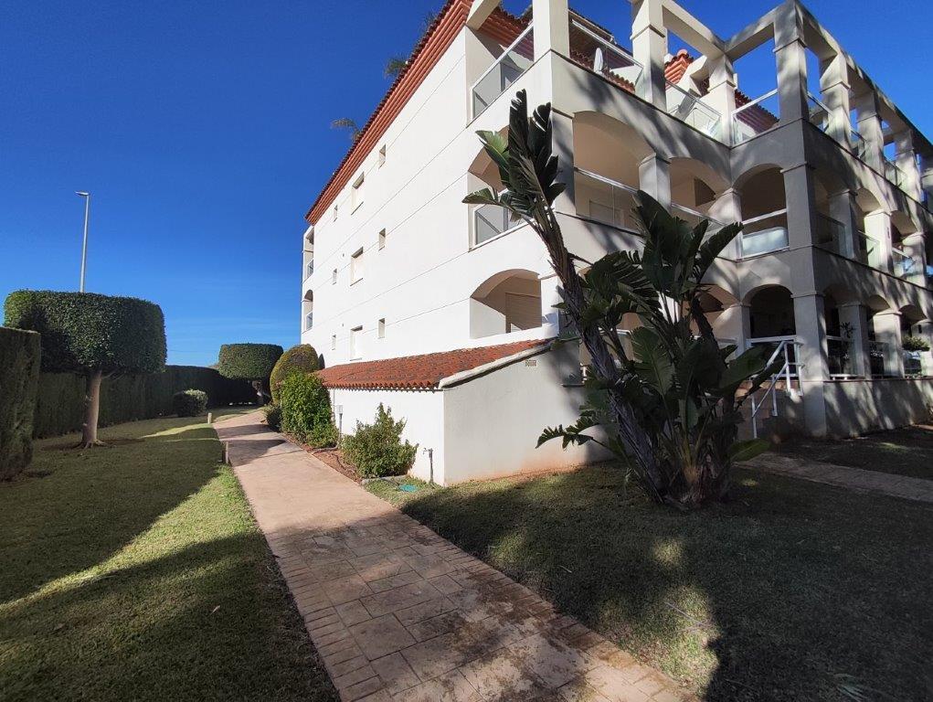 Apartamento en venta primera línea en Dénia - Urb. Meridiano Cero 