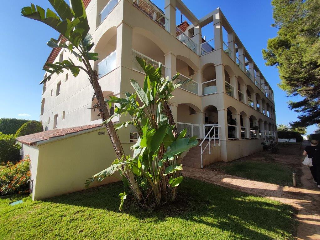 Apartamento en venta primera línea en Dénia - Urb. Meridiano Cero 