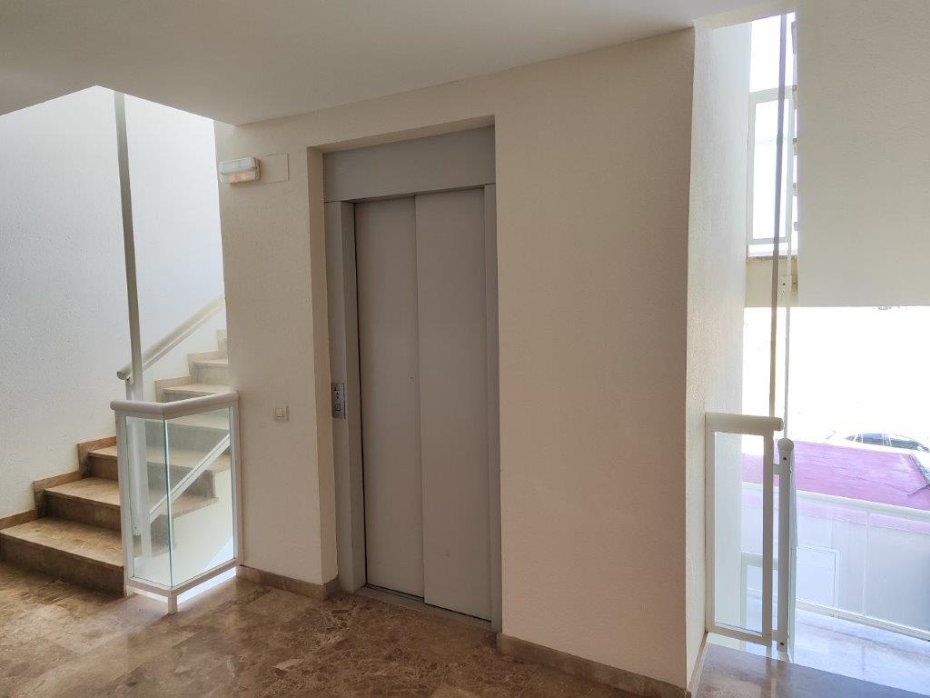 Apartamento en venta primera línea en Dénia - Urb. Meridiano Cero 
