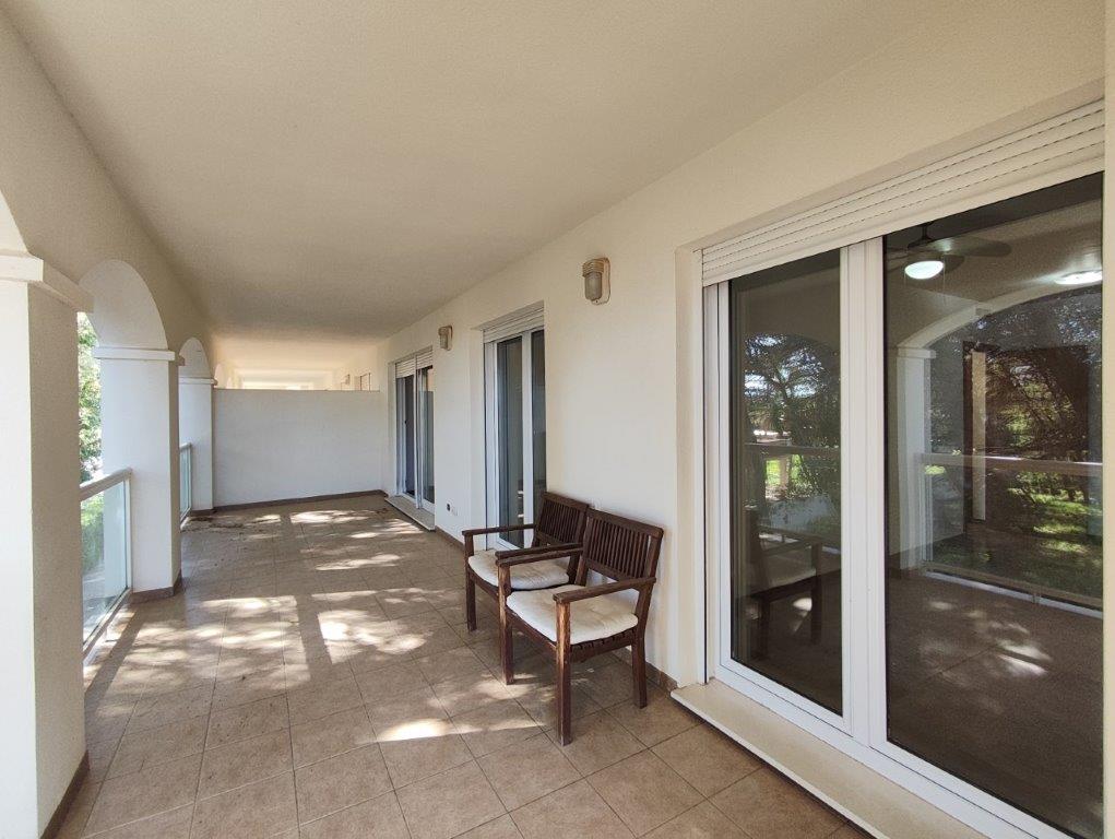 Apartamento en venta primera línea en Dénia - Urb. Meridiano Cero 