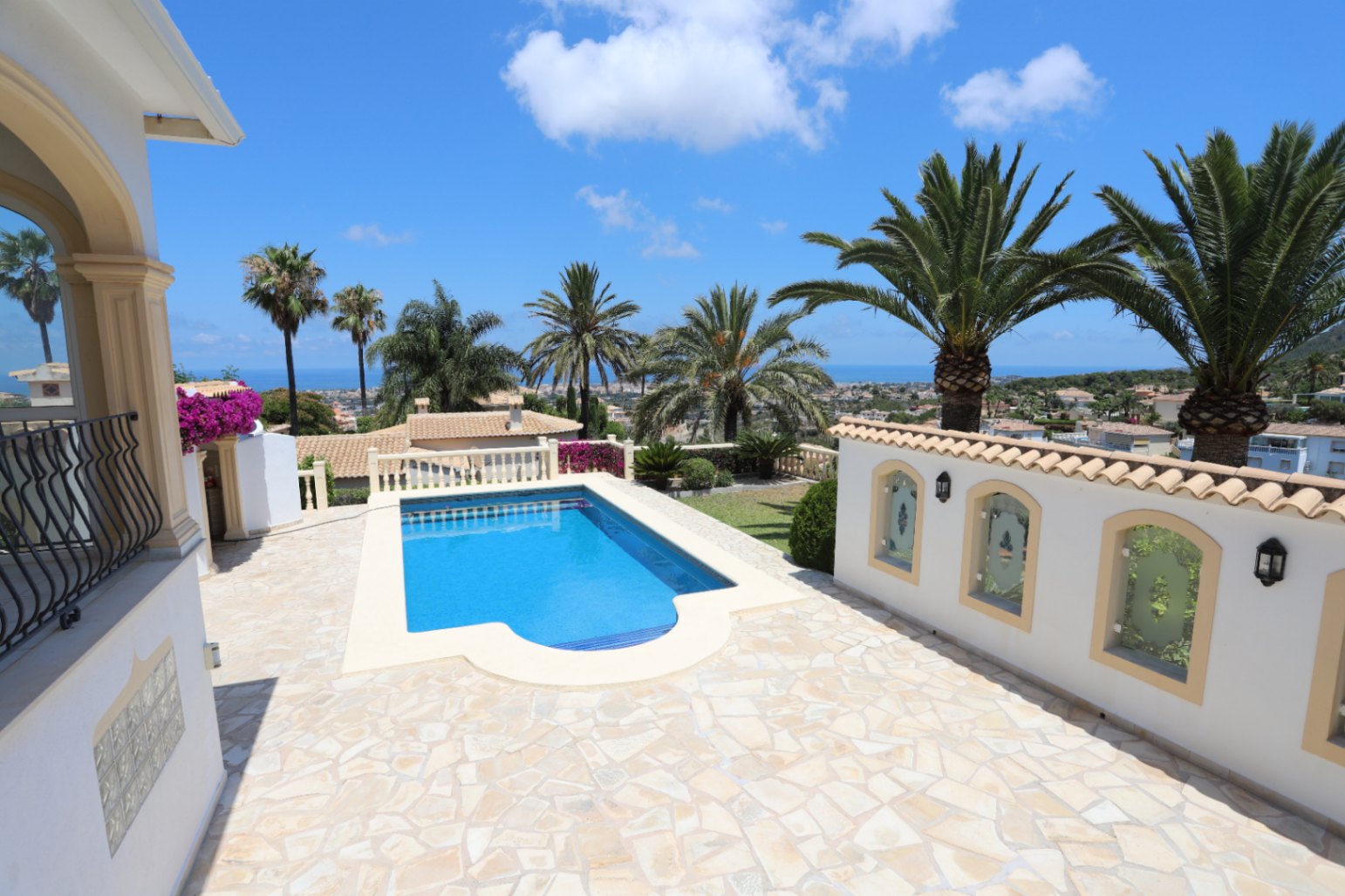 Chalet con vistas al mar en venta Dénia - Urb. Marquesa VI
