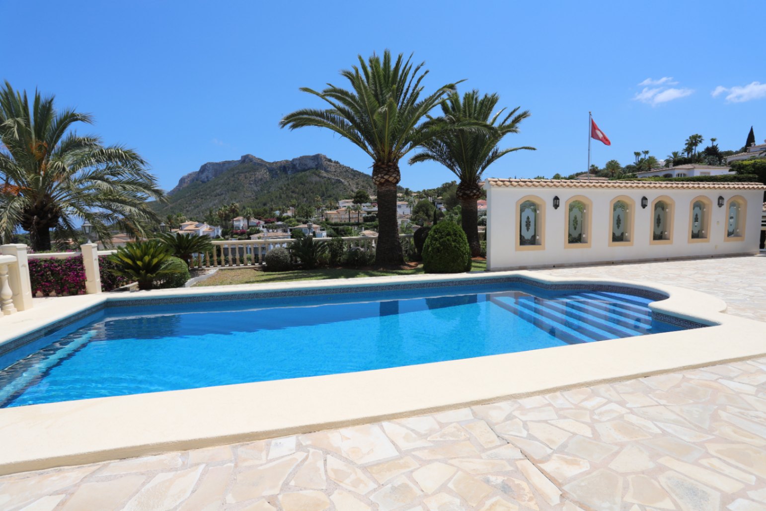 Chalet con vistas al mar en venta Dénia - Urb. Marquesa VI