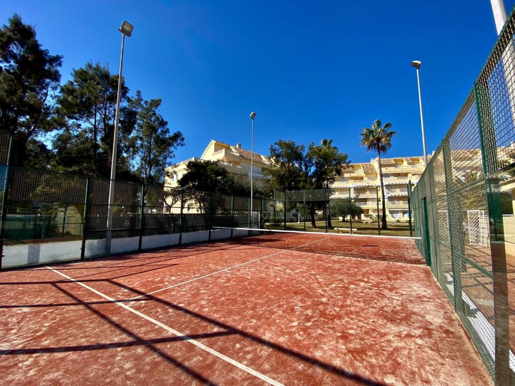 Appartement avec vue sur la mer et garage à vendre à Dénia - Urb. La Caleta