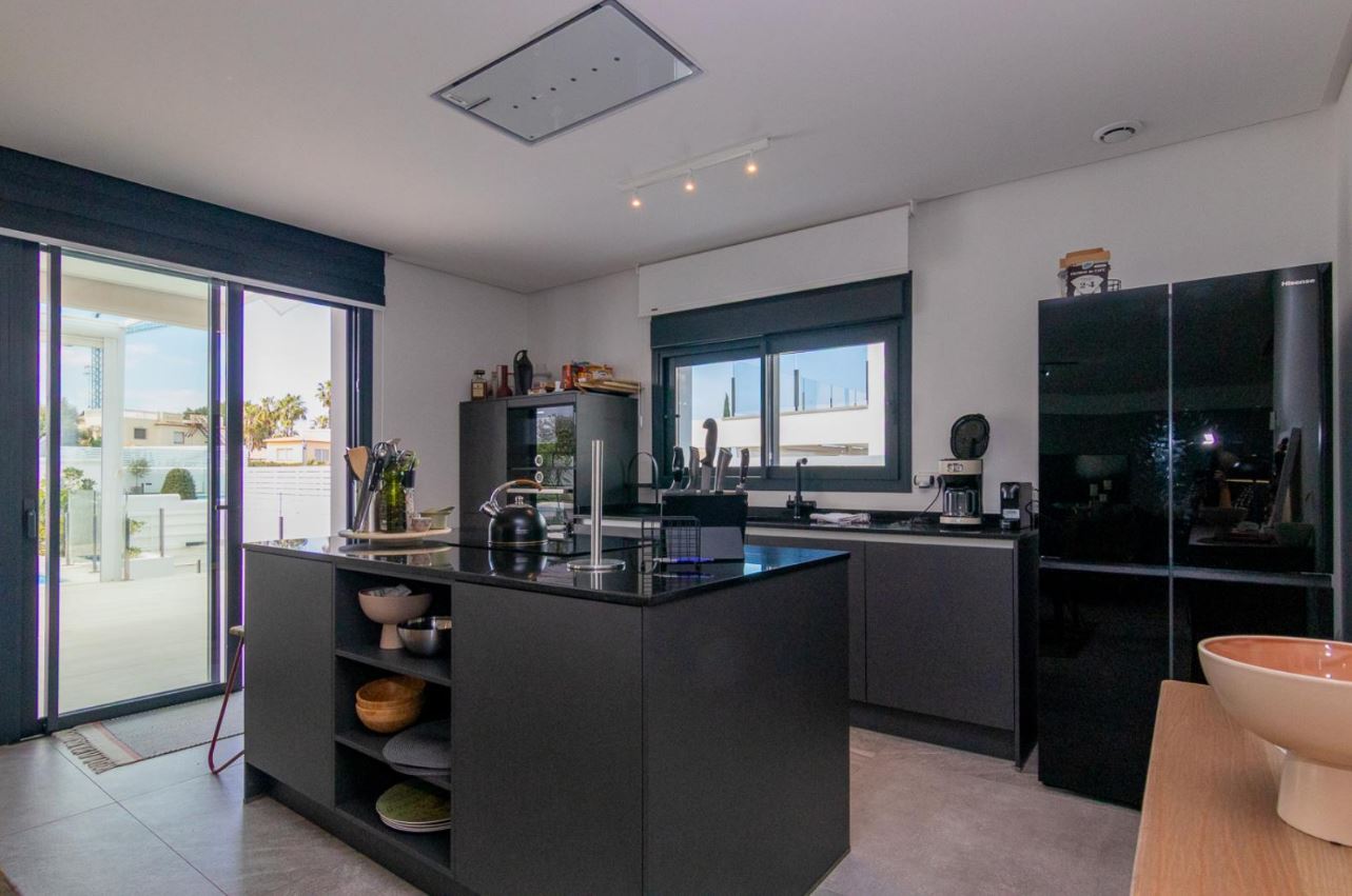 Chalet con piscina en venta Dénia - Tossal Gros
