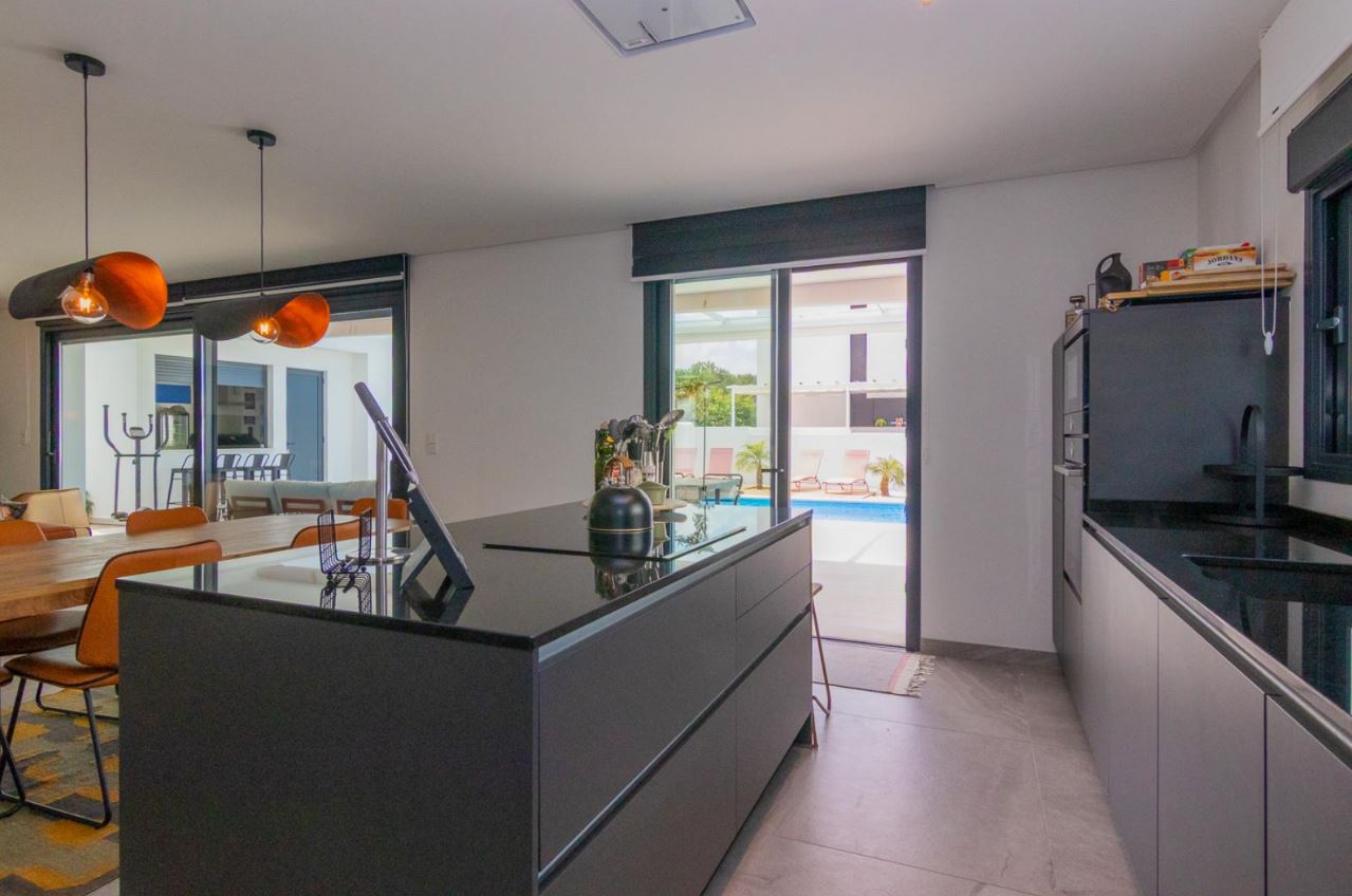 Chalet con piscina en venta Dénia - Tossal Gros