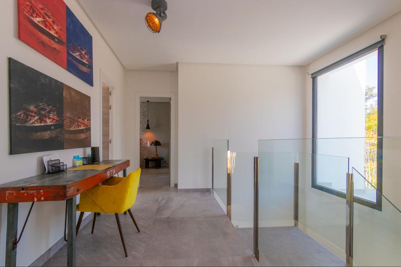 Chalet con piscina en venta Dénia - Tossal Gros