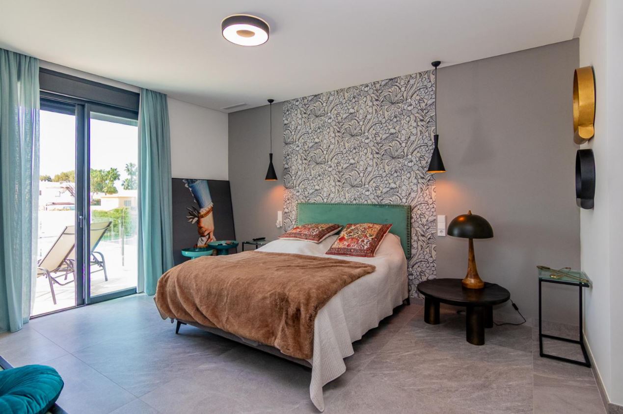 Chalet con piscina en venta Dénia - Tossal Gros