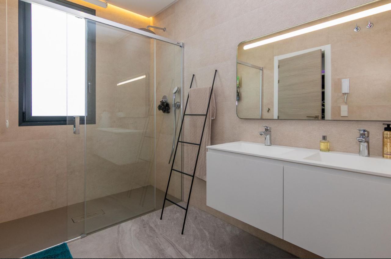 Chalet con piscina en venta Dénia - Tossal Gros