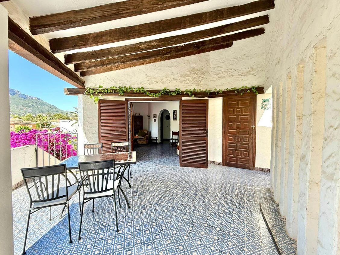 Chalet con piscina privada en venta Dénia - Zona Rotas