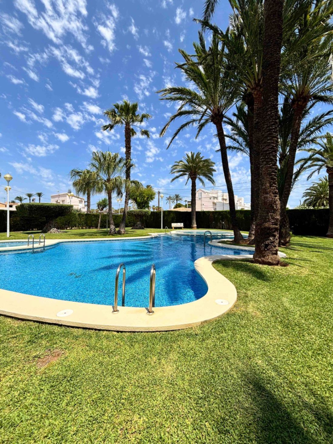 Apartamento con vistas al mar en venta Dénia - Urb. Jardines de Denia 1