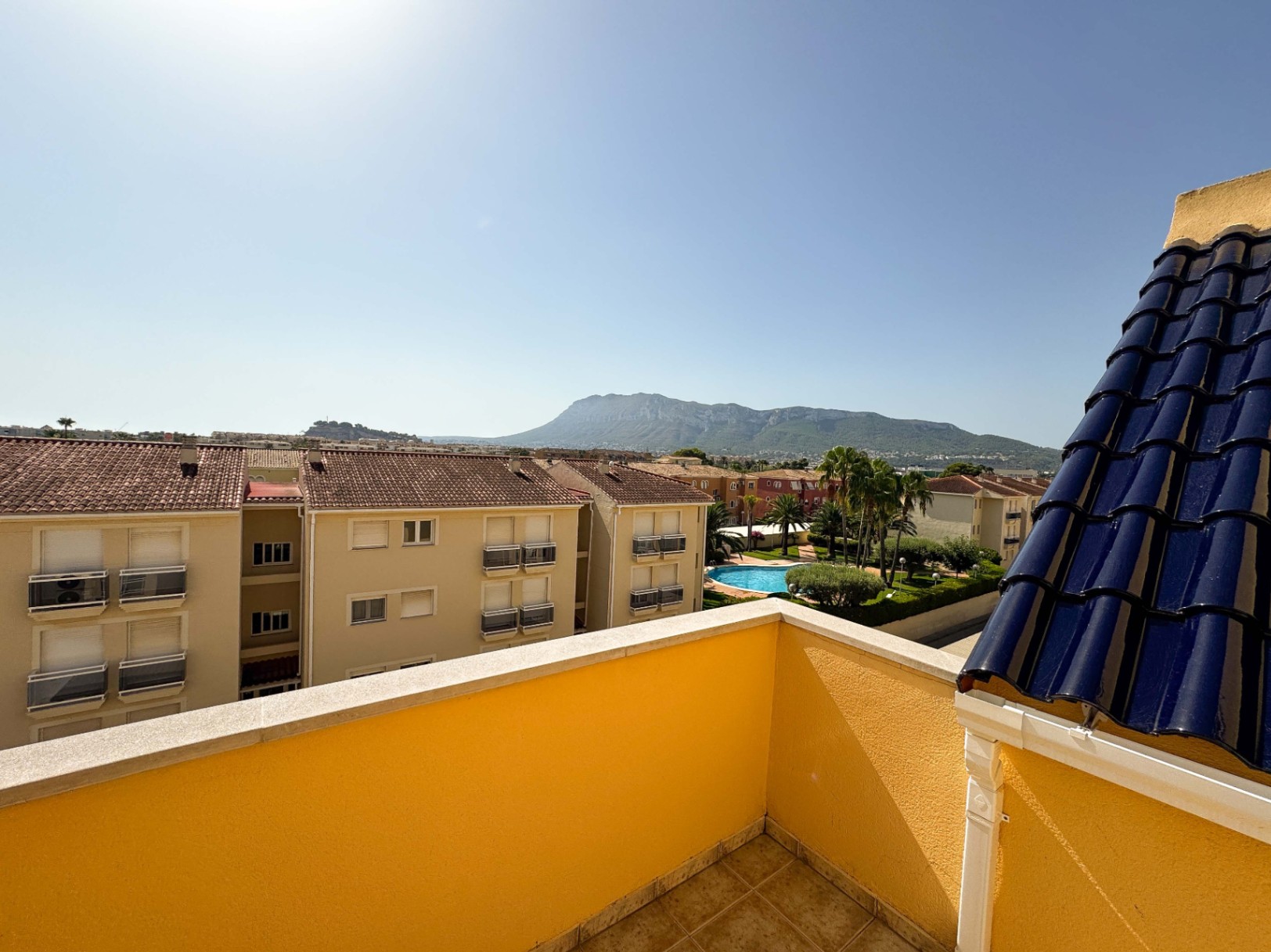 Apartamento con vistas al mar en venta Dénia - Urb. Jardines de Denia 1