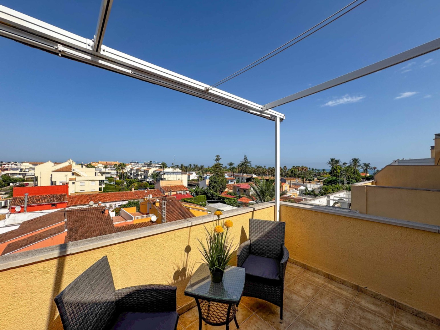 Apartamento con vistas al mar en venta Dénia - Urb. Jardines de Denia 1