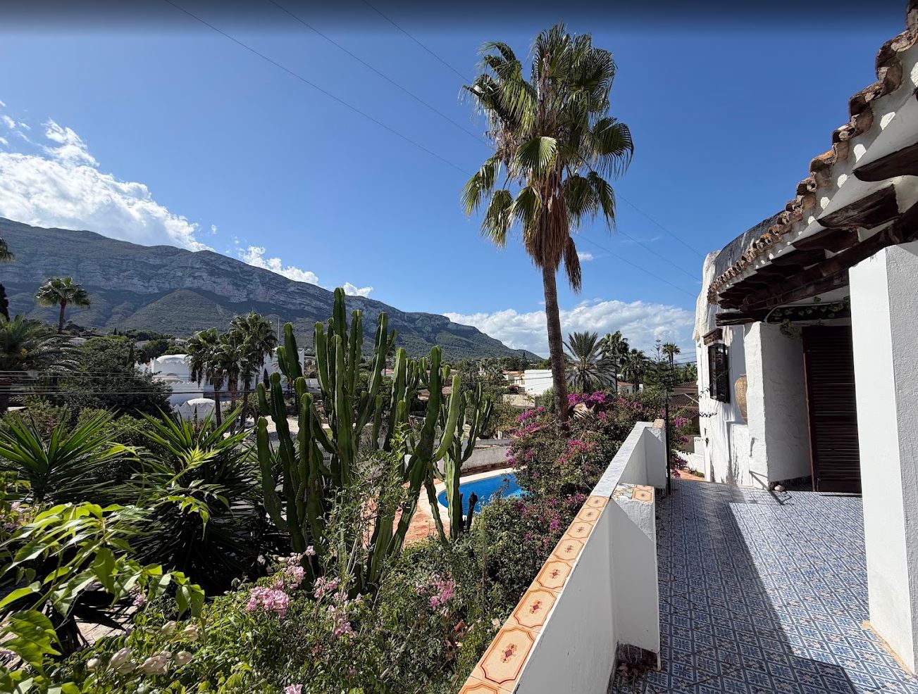 Chalet con piscina privada en venta Dénia - Zona Rotas