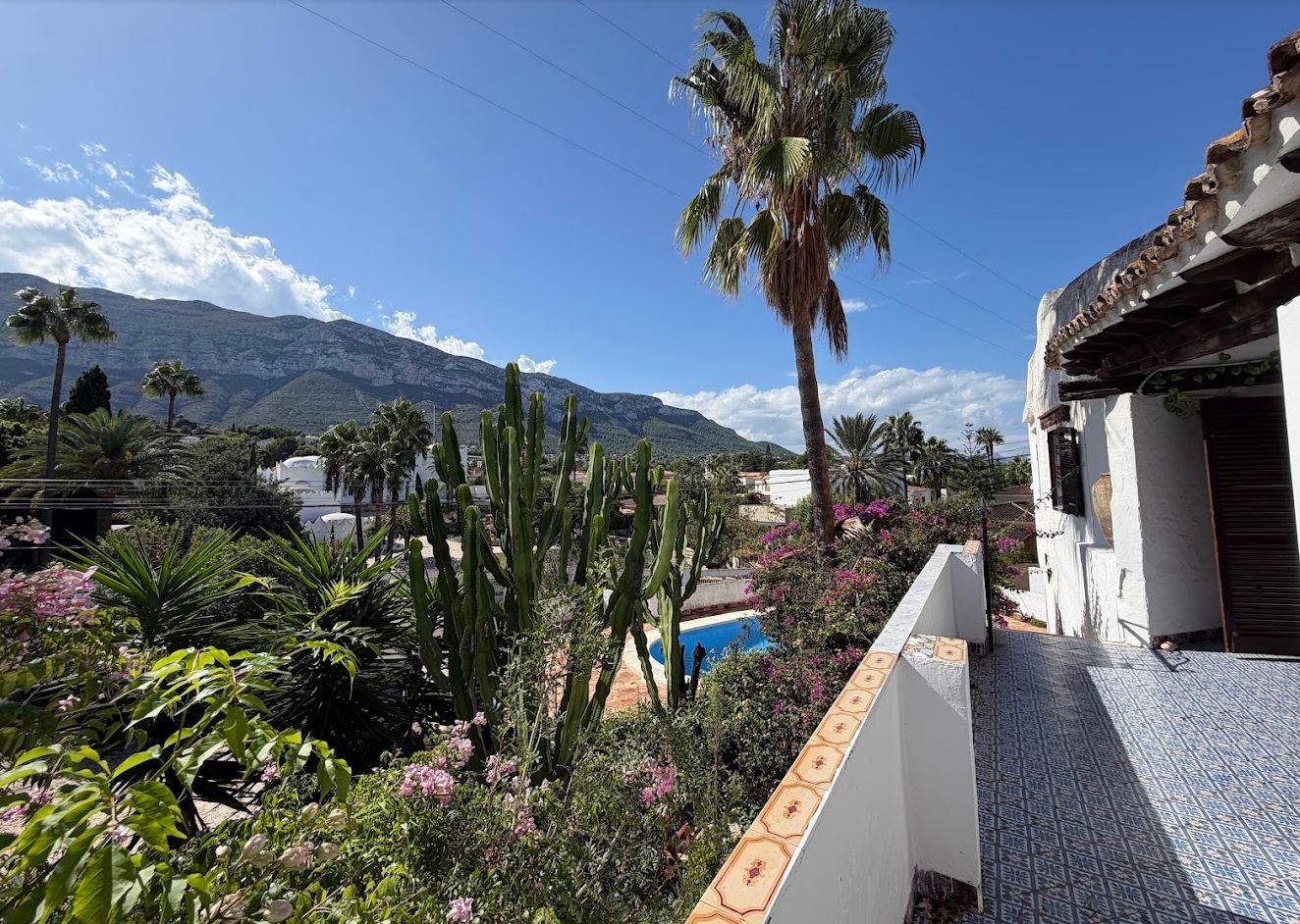 Chalet con piscina privada en venta Dénia - Zona Rotas