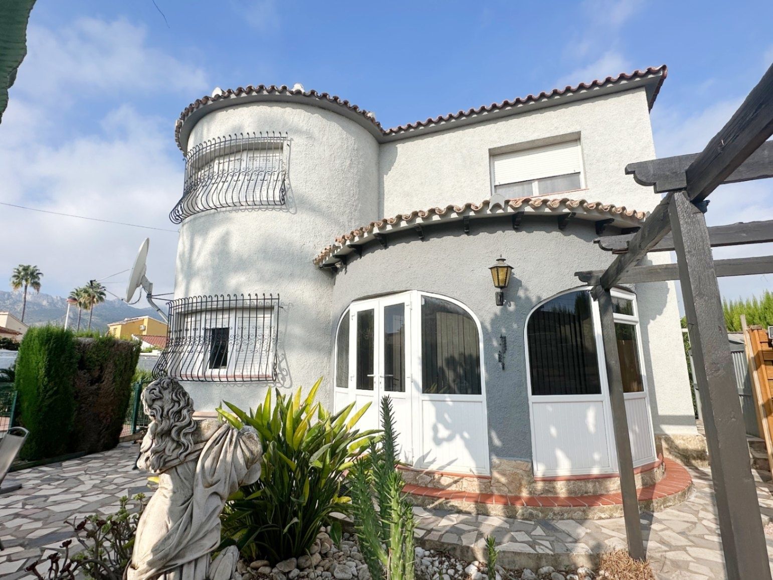 Chalet con piscina en venta Els Poblets
