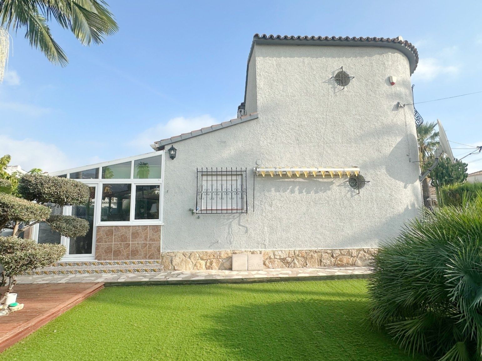 Chalet con piscina en venta Els Poblets