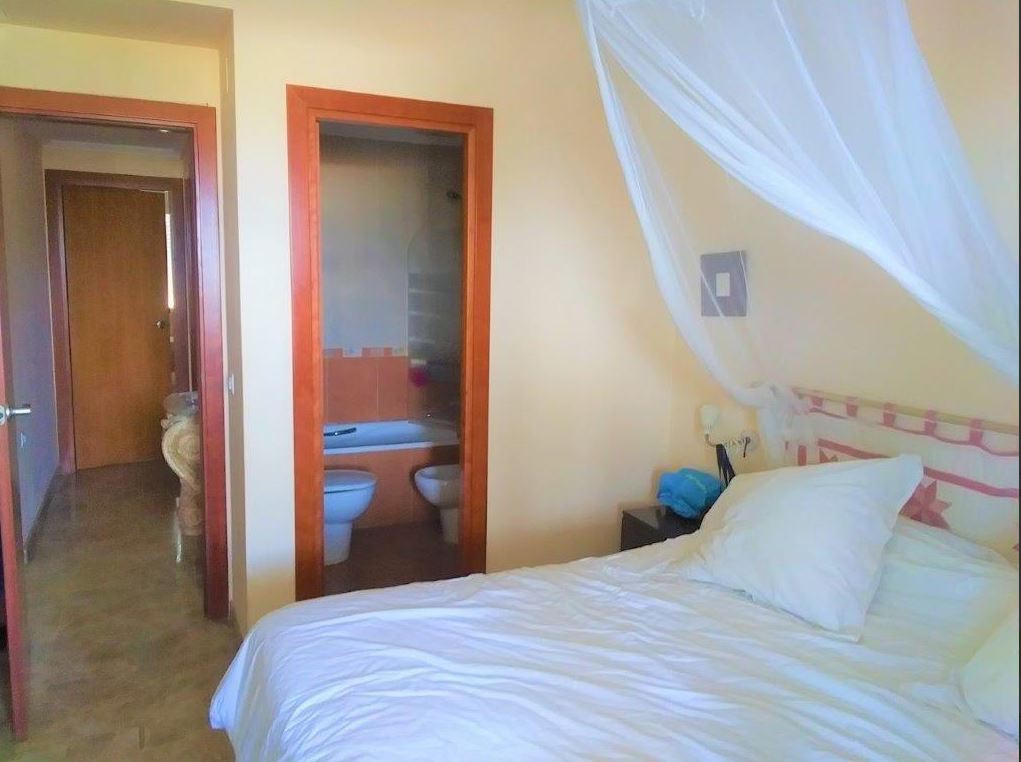 Apartment for sale on the beachfront in Dénia / Bahia del Molinell Urbanization