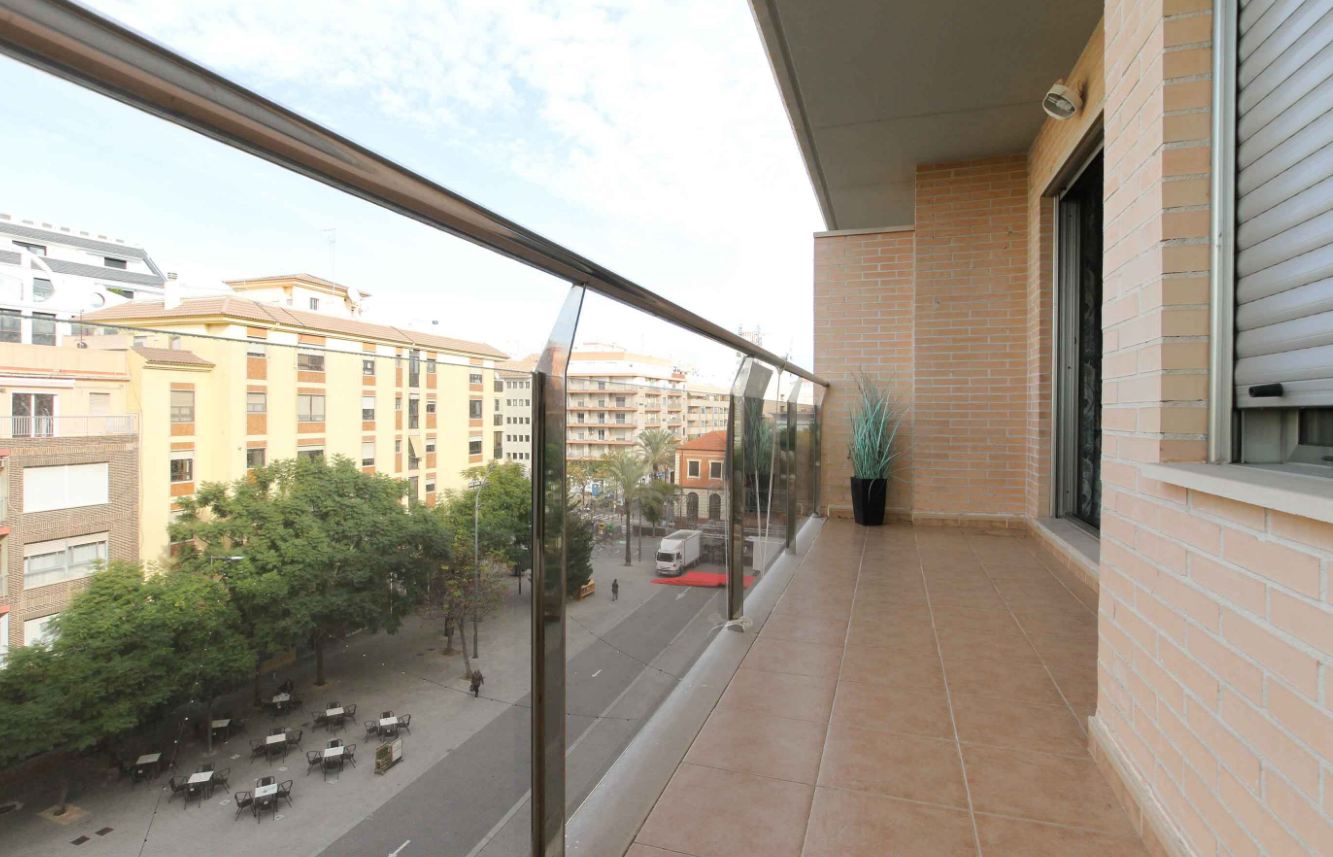 Apartment for sale in Dénia - Calle La Vía