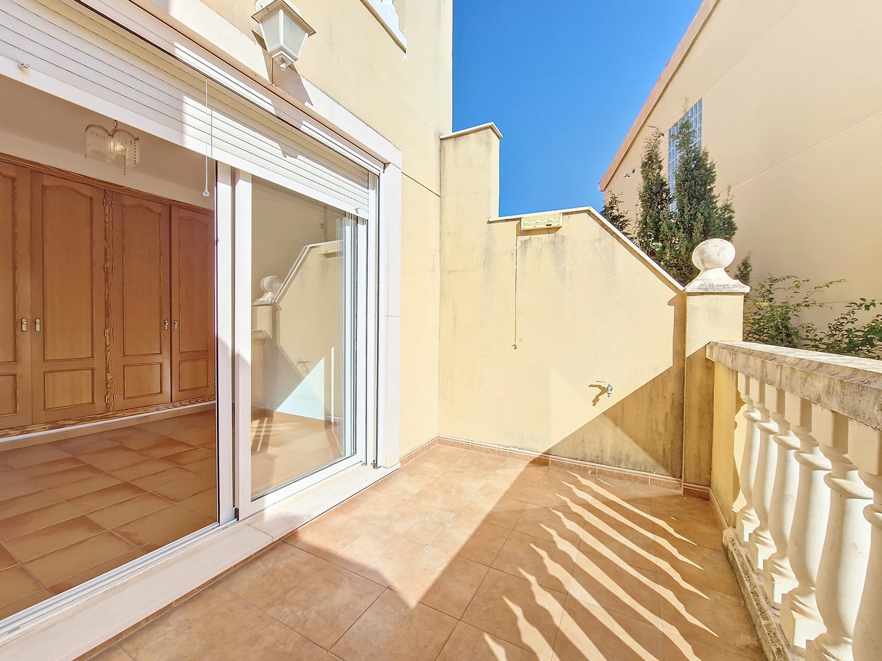 Townhouse for sale in Dénia