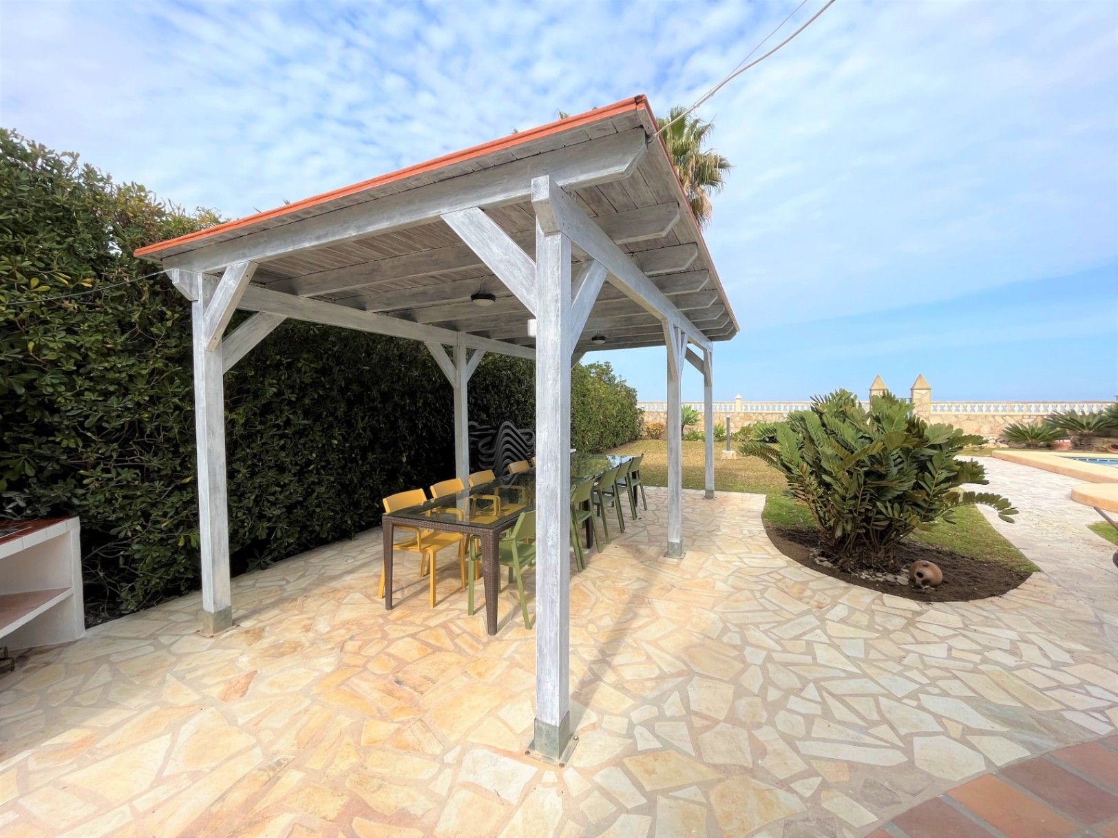 Villa with pool in front of the sea for sale in Dénia