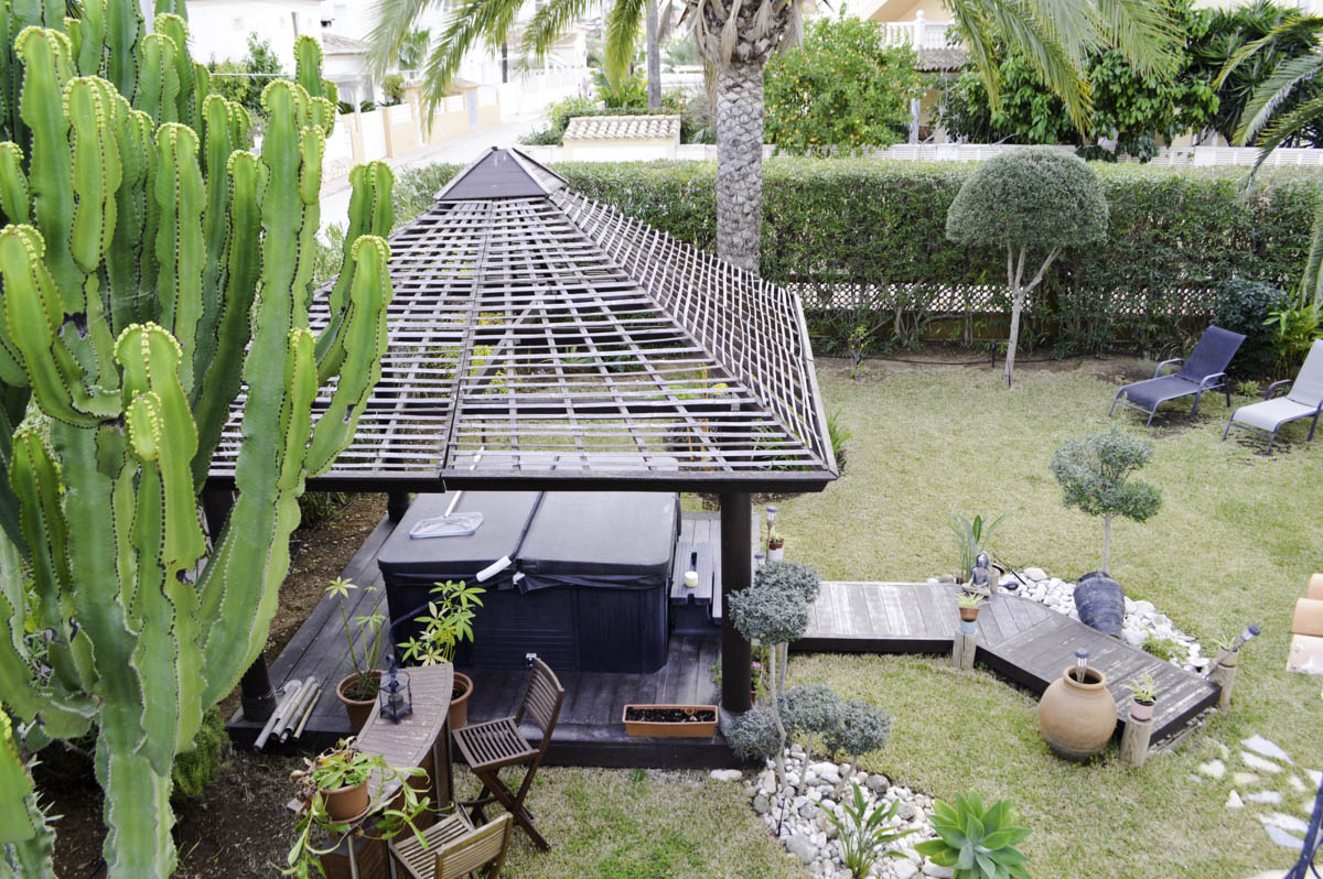 Villa avec garage à vendre à Dénia - Playa Almadrava