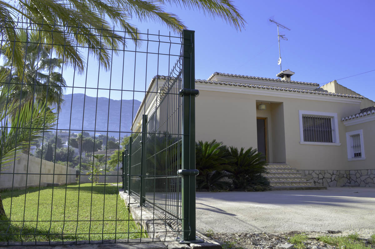 Villa zu verkaufen in Dénia - Zona Las Rotas