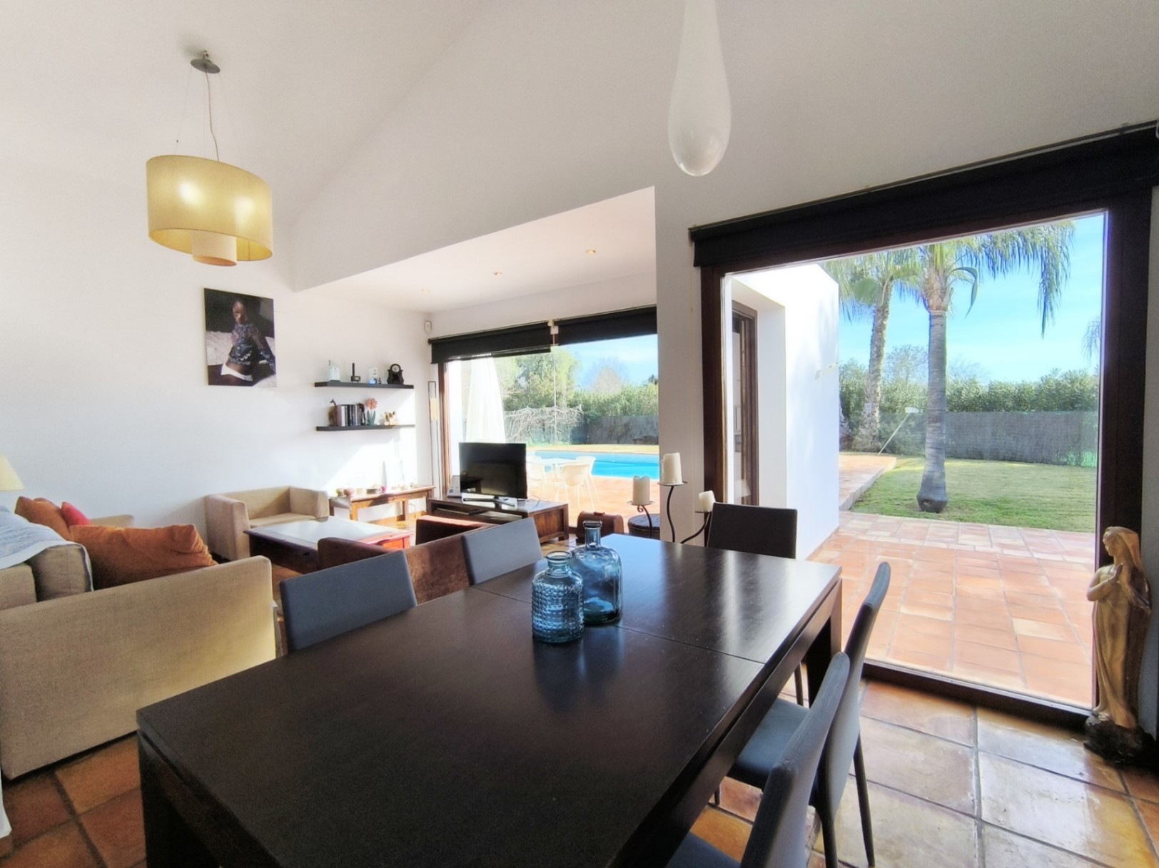 Villa con piscina privada en venta Ondara