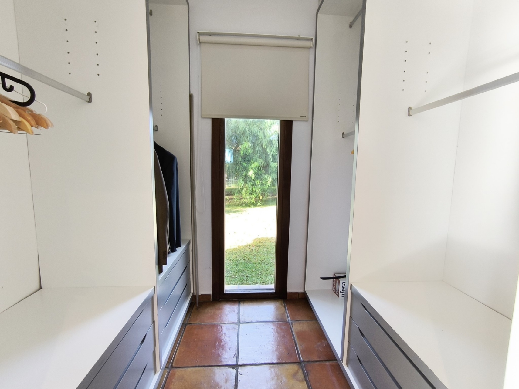 Villa con piscina privada en venta Ondara
