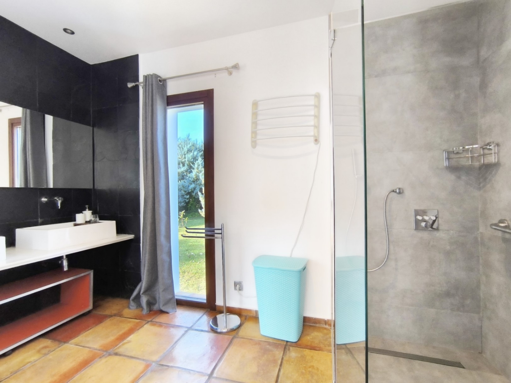 Villa con piscina privada en venta Ondara