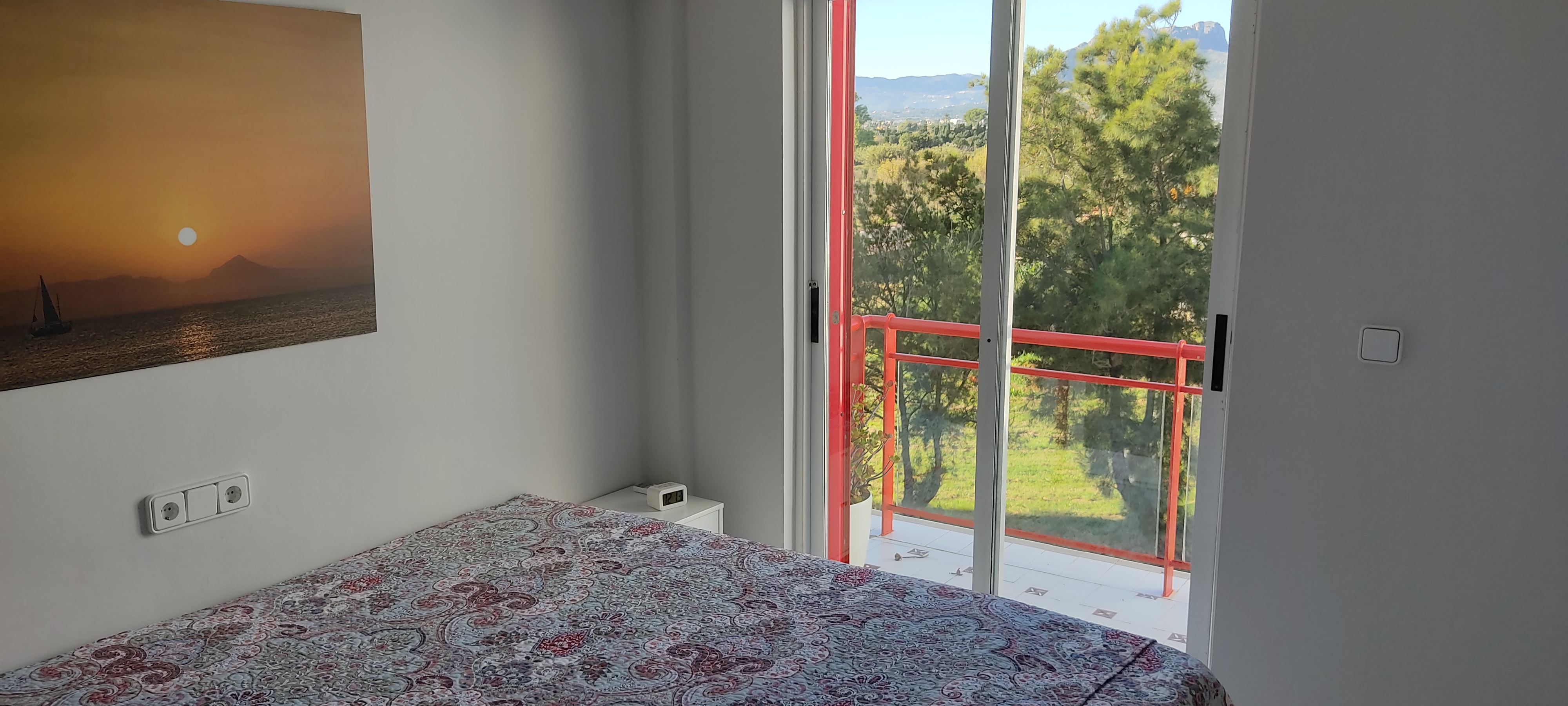 Vordere Wohnung zum Meer in Dénia - Urb. Der Pool