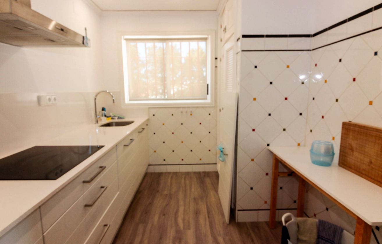 Vordere Wohnung zum Meer in Dénia - Urb. Der Pool